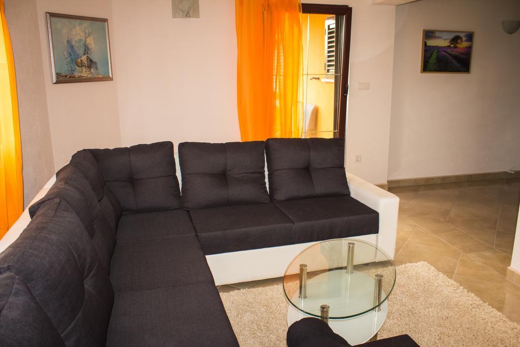 Vasto Apartments Kaštela Habitación foto
