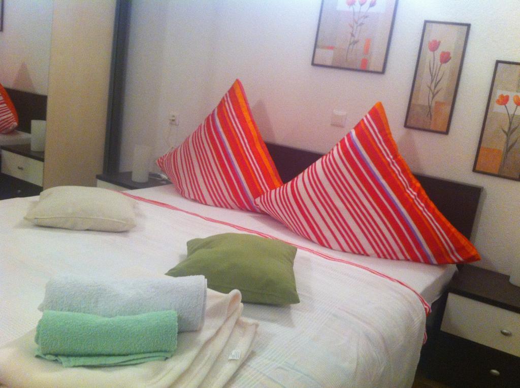 Vasto Apartments Kaštela Habitación foto